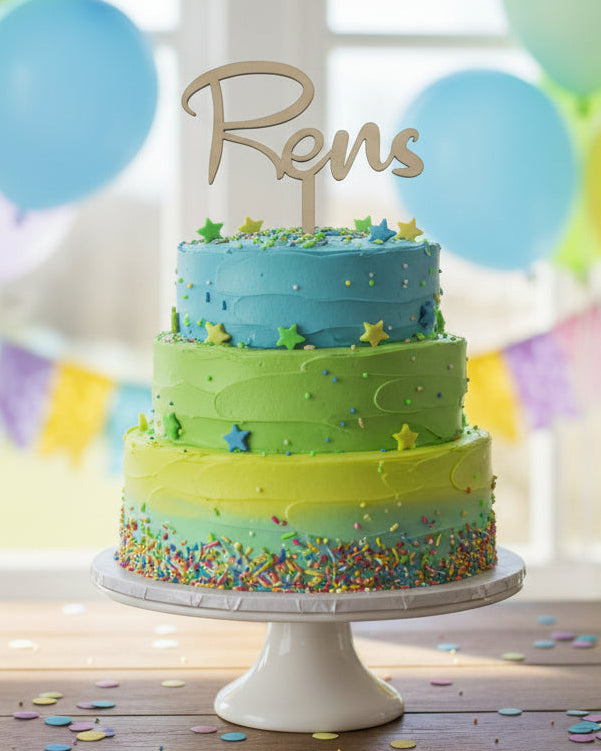 Gepersonaliseerde taarttopper van hout - Flint&Fonkel
